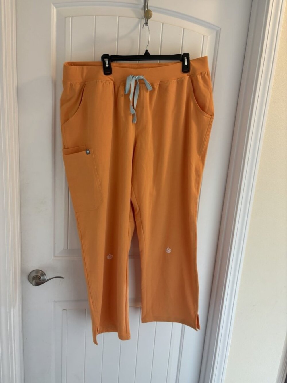 Figs Scrub KADE Scrub Pants With Aya Logo 3XL In Orange 40” x 29”